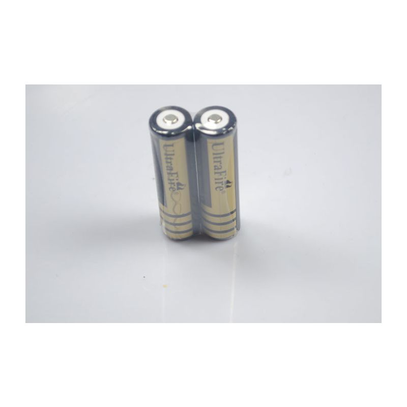 Ultrafire BRC 4000mAh 3.7V 18650 Li-Ion-Wiederaufladbare Batterie (1 Paar)