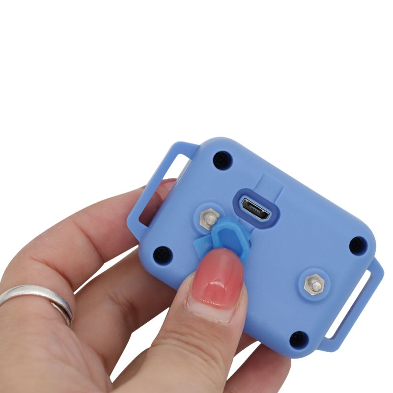 2021 Neue 500m Electric Hunde-Trainingskragen PET-Fernbedienung Wasserdicht wiederaufladbar mit LCD-Anzeige für alle Größenschlag-Schwingungsklang