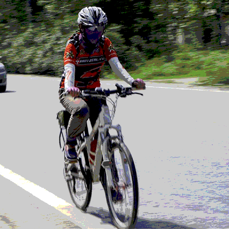 CarryBright CBX4 Fahrrad-Blinkerlicht mit Hupe, wasserdichtes Fahrrad-Vorder-Rücklicht, Sicherheitswarnlicht, intelligente kabellose Fernbedienung