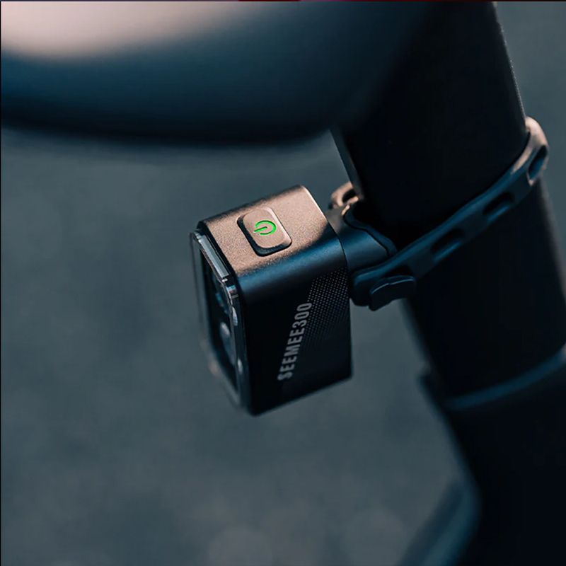 Magicshine SEEMEE300 Smart Rücklicht Multidirektionale Warnung. Sicheres IPX6 wasserdichtes SEEMEE 300 Rücklicht