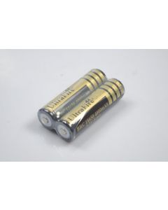 Ultrafire BRC 4000mAh 3.7V 18650 Li-Ion-Wiederaufladbare Batterie (1 Paar)
