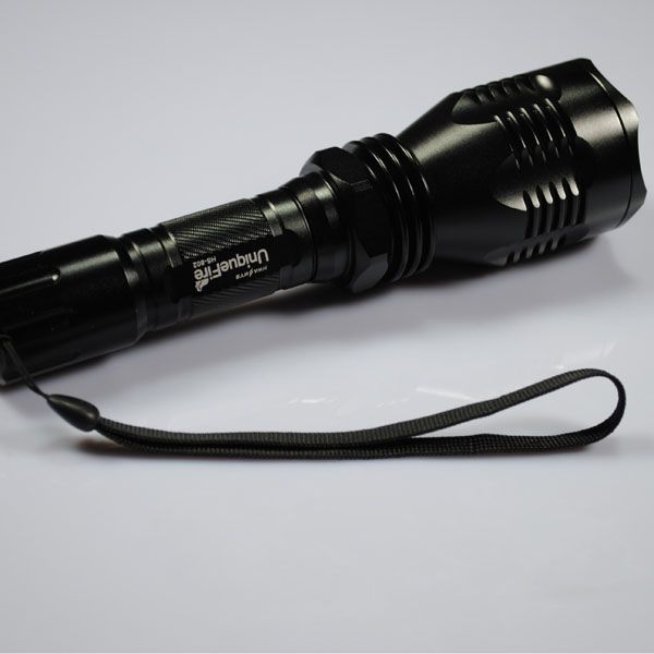 UniqueFire HS-802 Grünes Licht Große Reichweite LED-Taschenlampe Wasserdicht Langlebig für Nächtliche Erkundungen