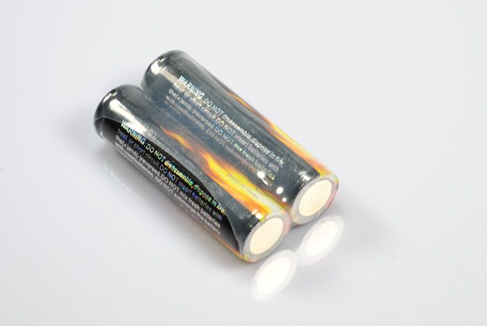TrustFire 18650 2400mAh Lithium-Ionen-Akku langlebige sichere Stromversorgung für Taschenlampen und Gaming