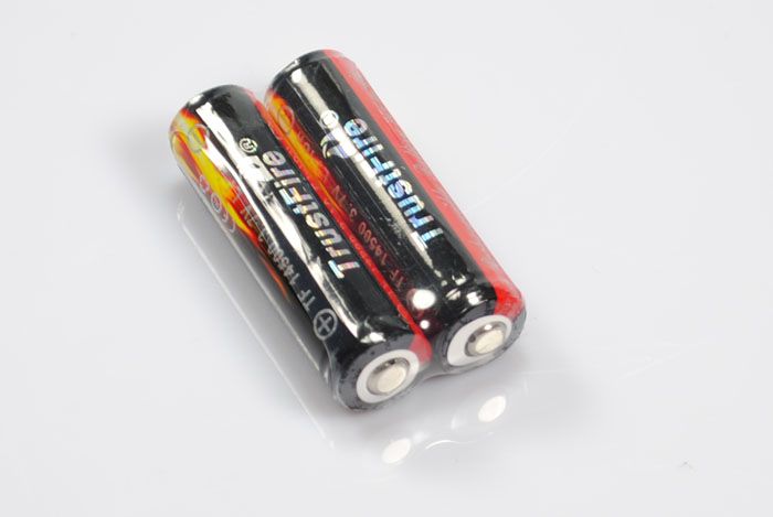TrustFire 14500 wiederaufladbare Li-Ionen-Batterie 900mAh, hohe Kapazität, umweltfreundliches, vielseitiges Batteriepaar