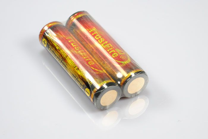 TrustFire 18650 geschützte 3000mAh Li-Ion wiederaufladbare Batterie, hohe Kapazität, sichere Stromquelle für Gadgets