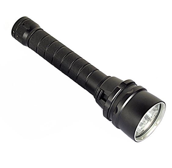 Illuminate Adventures SK68 Q5 LED tragbare Mini-Zoom-Taschenlampe 6000 Lumen robust wasserdicht Campinglicht