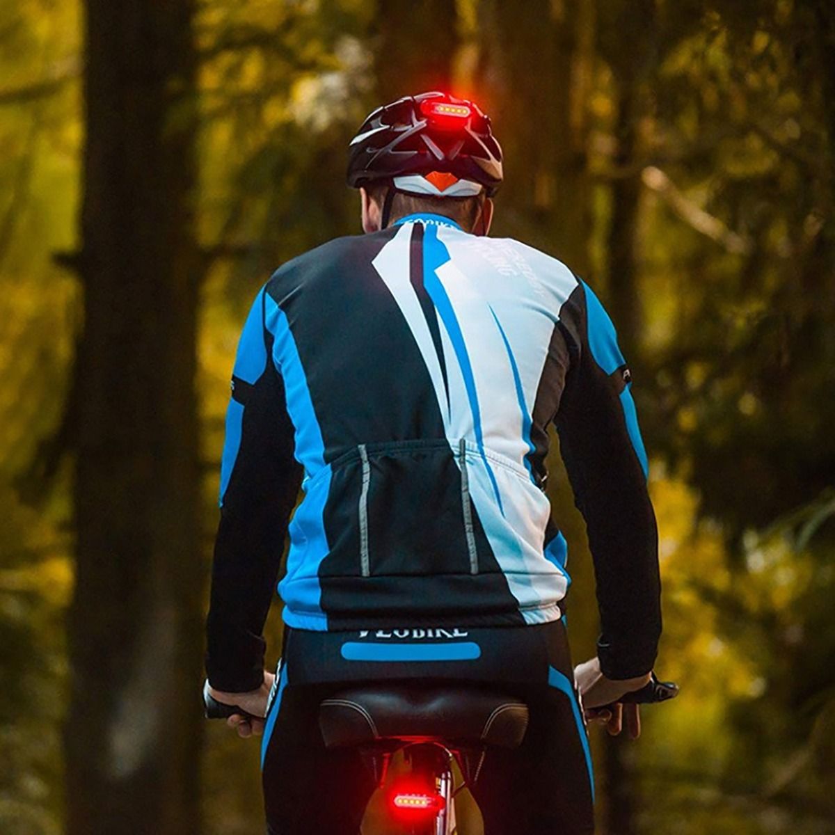 USB-wiederaufladbares ultrahelles Fahrradrücklicht mit LED-Technologie, kompaktes Design für mehr Sicherheit beim Radfahren